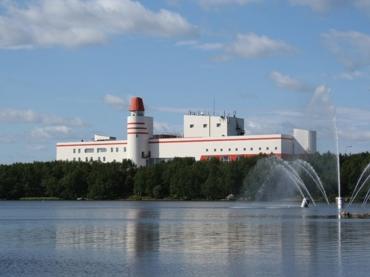 Протекшую «Лапландию» в Мурманске будут латать за 15 миллионов
