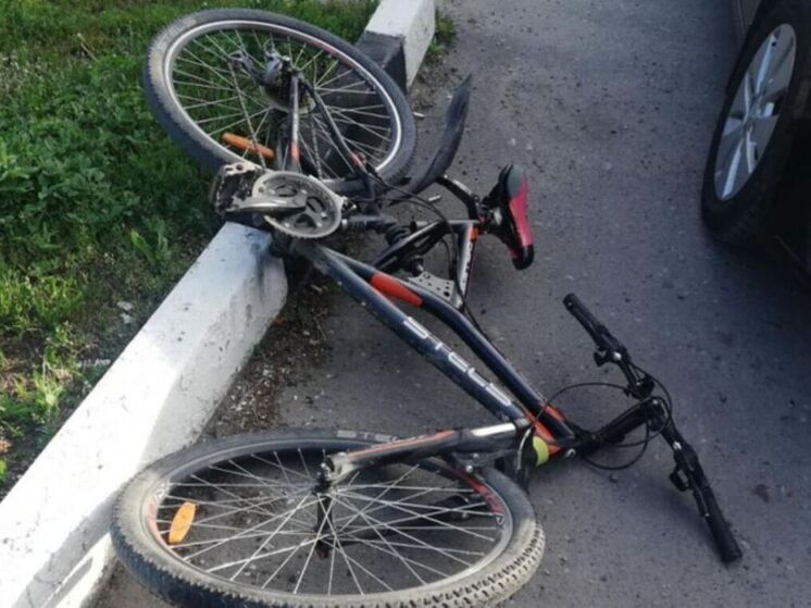 В Курской области пьяный водитель ВАЗ-2106 сбил насмерть велосипедиста