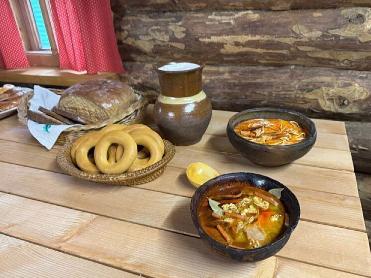 Летняя кухня и выставка открылись в кировском музее Салтыкова-Щедрина