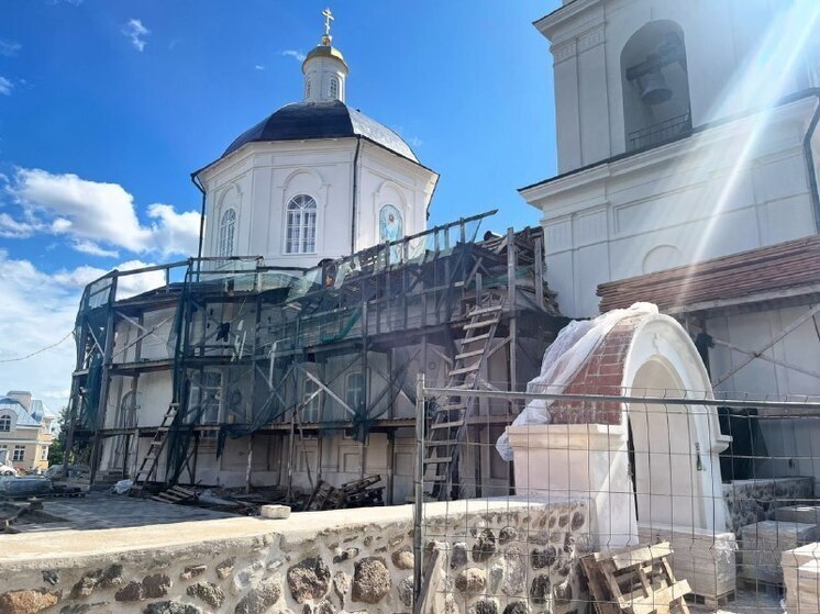 В Печорах приступили к благоустройству территории храма святых Севастийских мучеников