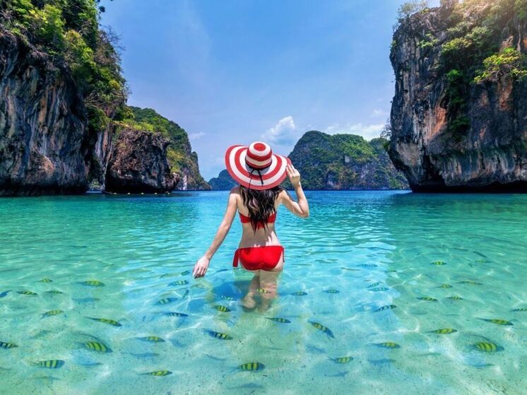 Почему туристы уезжают раньше срока и теряют деньги?