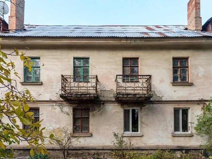 Расселение жителей 36 аварийных многоэтажек может стартовать в ЛНР в 2025 году