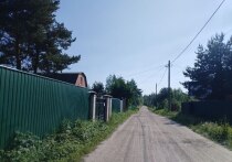 Идея сменить городскую суету на спокойствие загородного дома привлекает все больше людей. Однако переезд на постоянное место жительства — это не то же самое, что покупка дачи для летнего отдыха. Чтобы дом радовал круглый год, а не приносил проблемы, к его выбору нужно подходить с особым вниманием. 