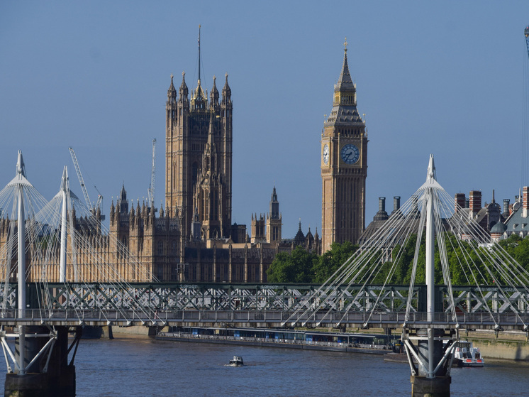 Полиция Лондона начала расследование в отношении Бэнкси после нового граффити