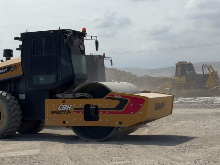 Завершается строительство новой взлетной полосы в аэропорту Махачкалы