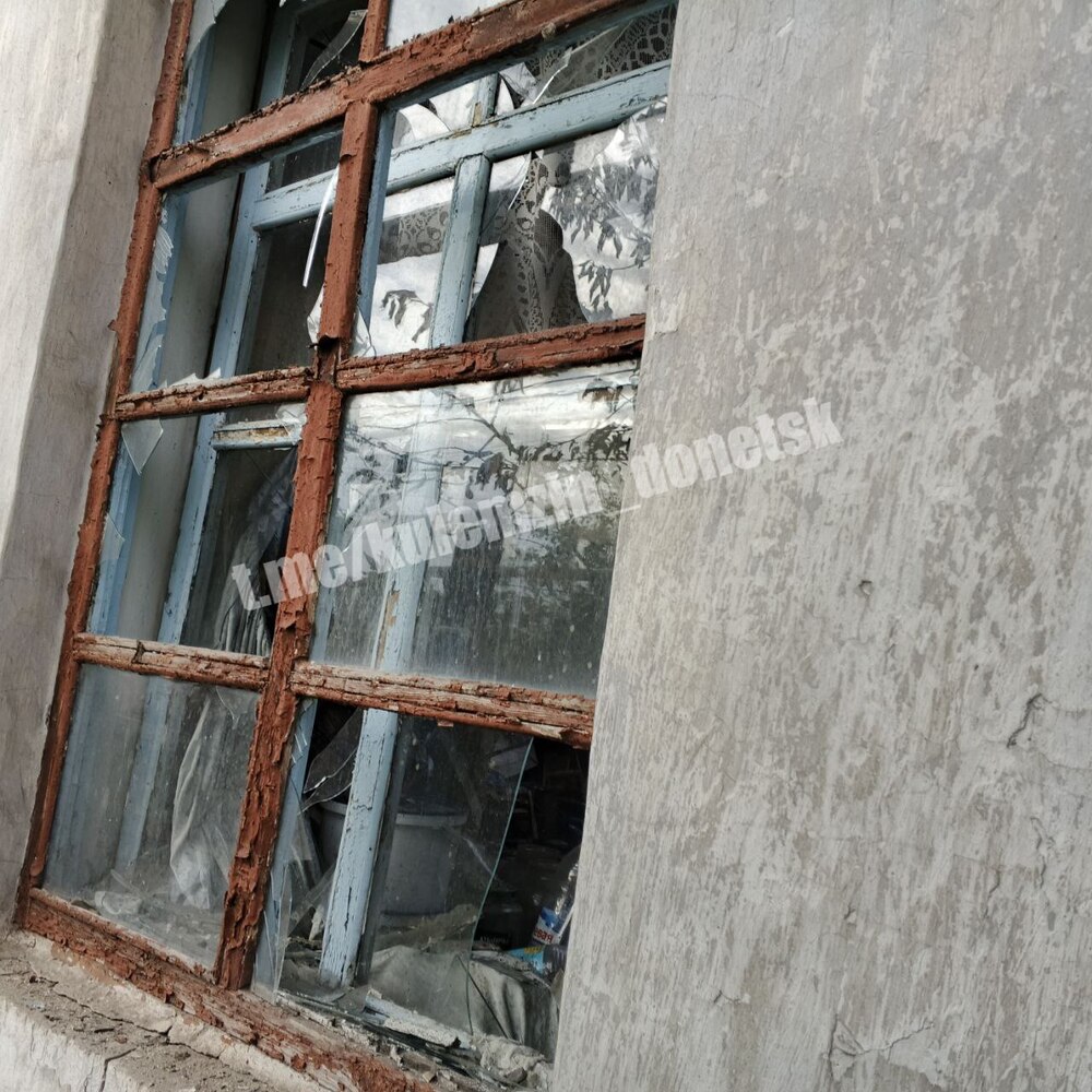 Разрушения в Донецке после обстрела