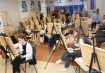 Учащиеся Мелитопольской детской художественной школы дистанционно участвовали в художественном соревновании для детей под названием «Ценности моего региона», которое состоялось в Екатеринбурге