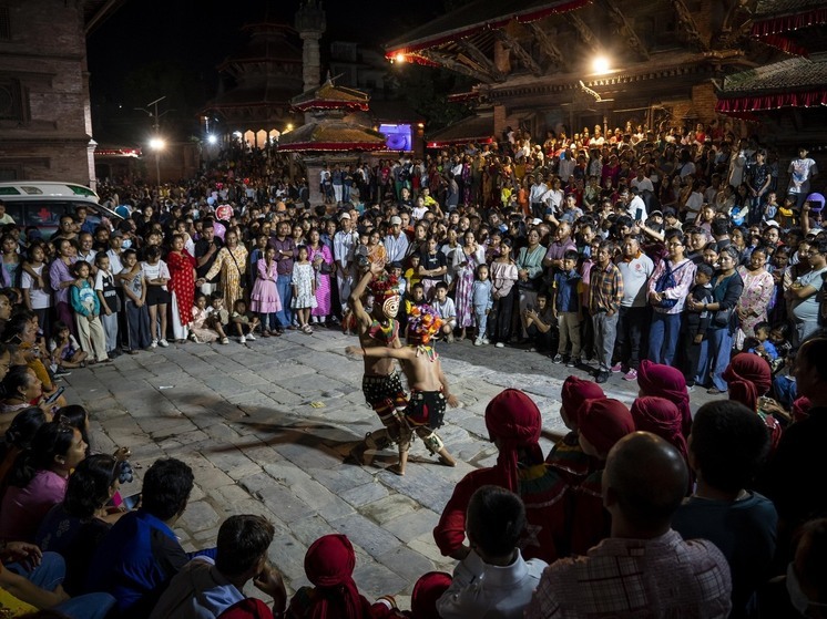 Российская туристка рассказала о происходящем в Непале