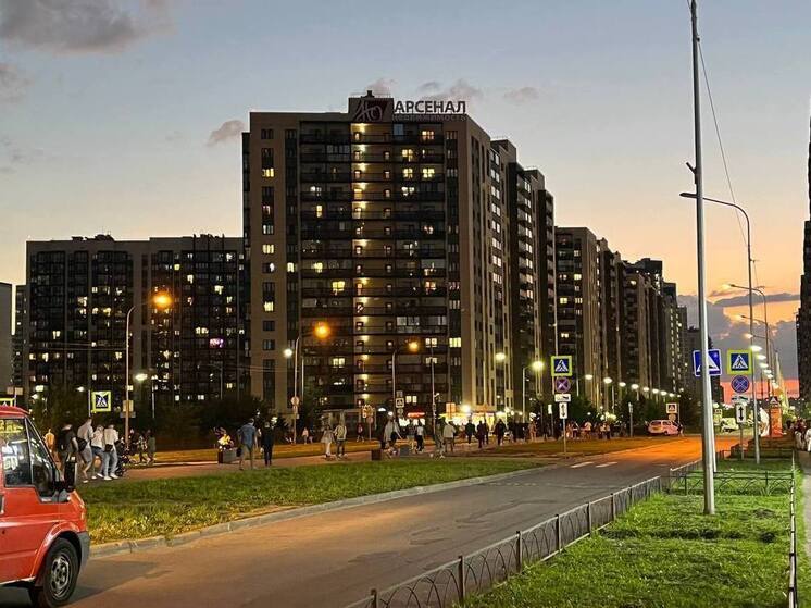 В Мурино ограничили движение на участке бульвара Менделеева