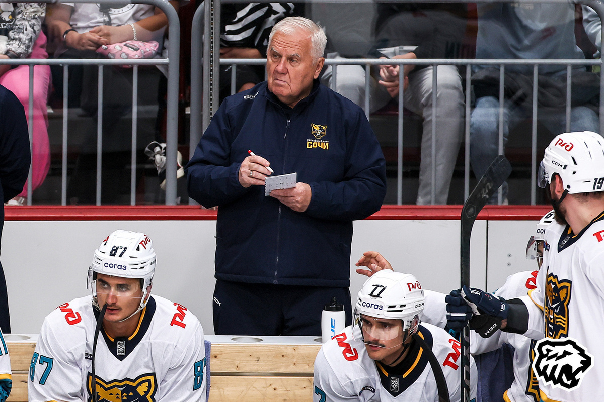 Бело-голубые обидно уступили черноморскому клубу в своем тысячном поединке в регулярных чемпионатах