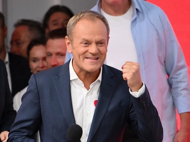 Премьер Туск доложил генсеку НАТО Рютте о сбитых над Польшей БПЛА