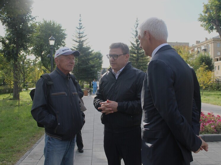 Алексей Текслер оценил обновленный сквер Металлургов в Магнитогорске