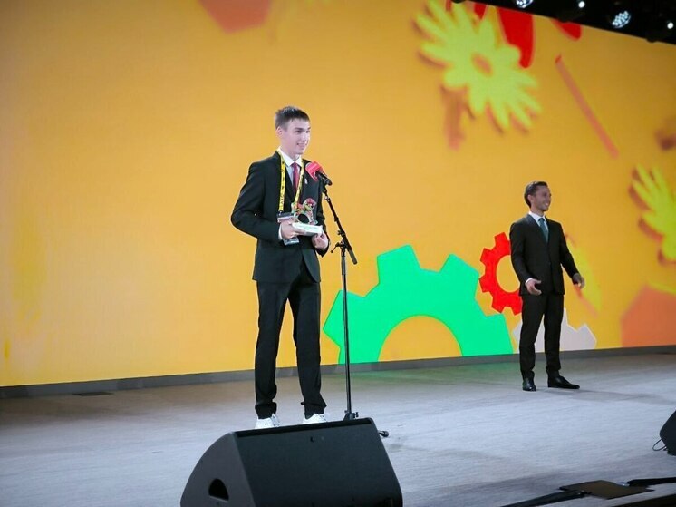 Школьник из Рязани Лев Королёв победил на конкурсе «Родная игрушка»