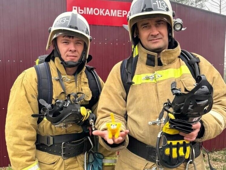 Пушистый талисман появился у пожарной части села Смоленка под Читой