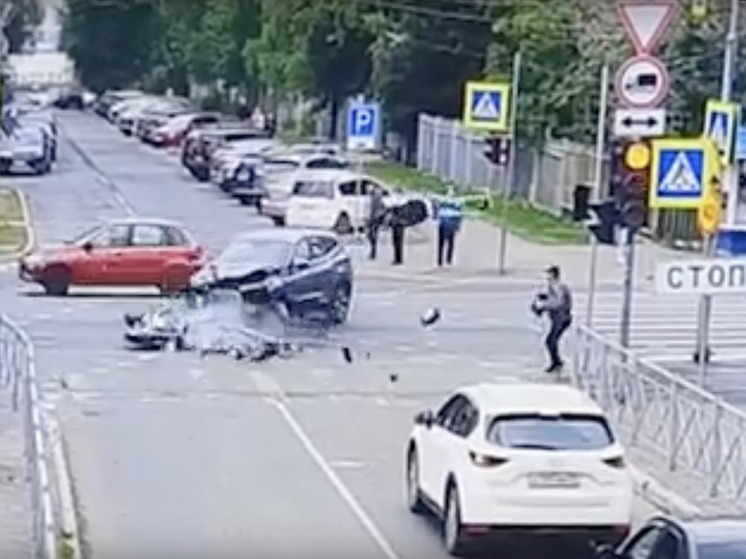 В Архангельске мотоциклист попал в больницу после ДТП