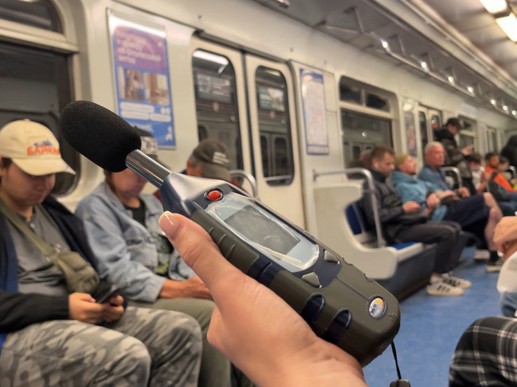 «МК в Питере» продолжает расследование проблемы шума в петербургском метрополитене. На этот раз тревогу забили врачи: по их словам, постоянное воздействие громких звуков в подземке может негативно сказаться на репродуктивном здоровье горожан, особенно женщин. Это происходит на фоне и так непростой демографической ситуации в стране.