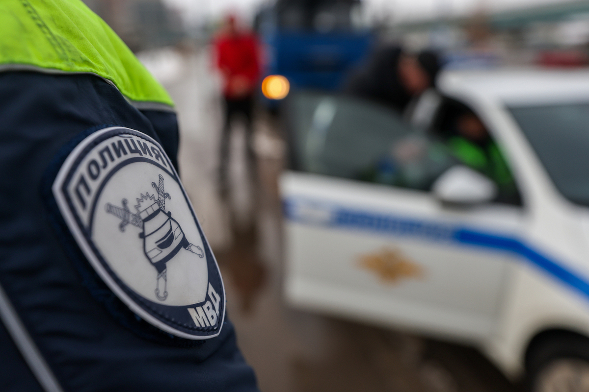 В Волгоградской области пятеро пострадали в аварии с микроавтобусом и грузовиком
