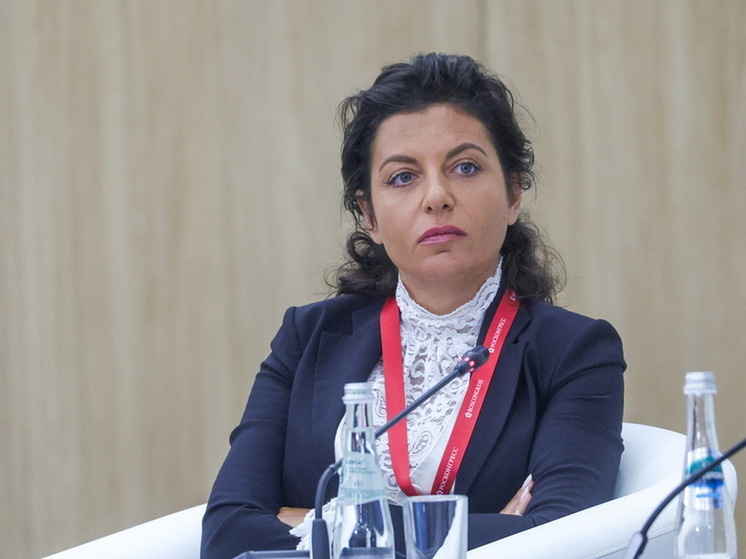 Писатель Рой: причиной болезни Симоньян стал стресс из-за комы Кеосаяна