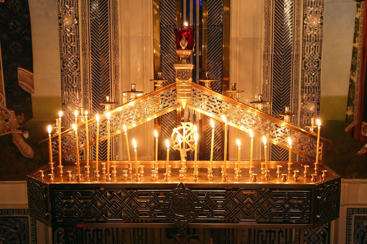 &quot;Должен принести десятую часть дохода&quot;: священник раскритиковал прихожан за скупость