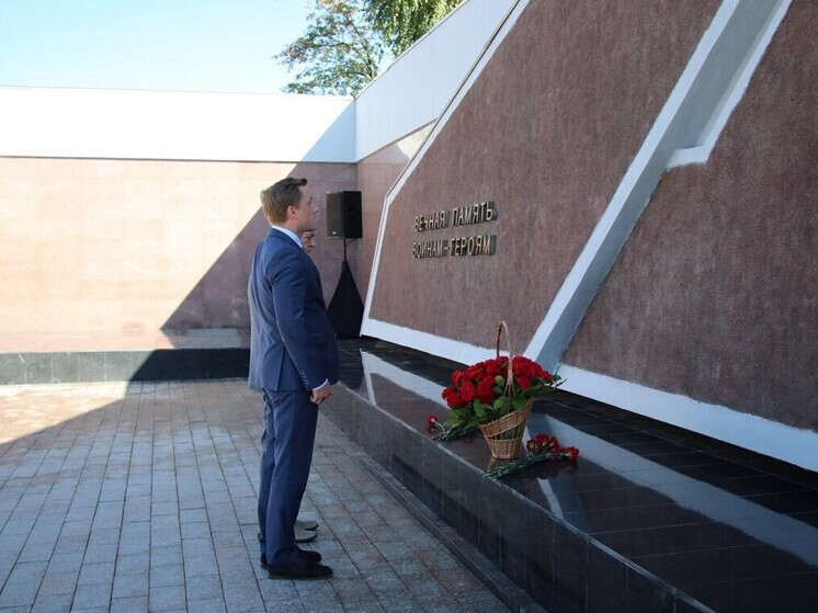 Денис Боков принял участие в акции памяти жертв блокадного Ленинграда