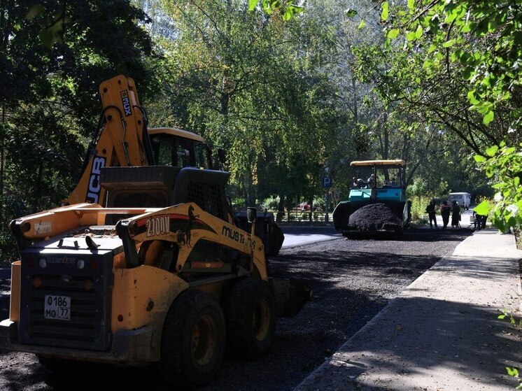 В Серпухове благоустраивают 15 дворовых территорий