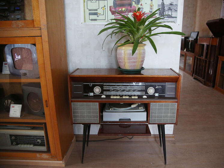 «Радиостанция Судного дня» передала новый сигнал после инцидента с дронами в Польше