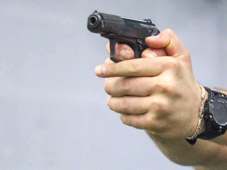 Стрелок в Чарли Кирка не найден, расследование продолжается