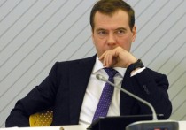 Дмитрий Медведев, заместитель председателя Совета безопасности России, прокомментировал убийство общественного деятеля Чарли Кирка, которое произошло в Соединенных Штатах