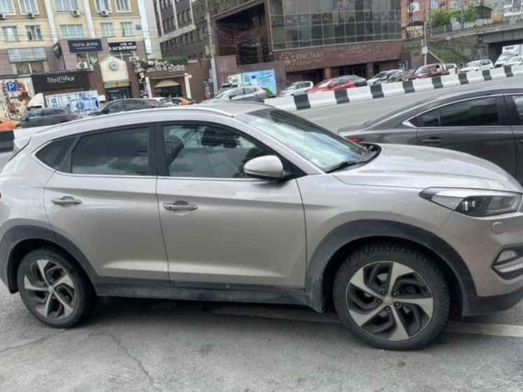 В Новосибирске выставлен на продажу Hyundai Tucson за 1.3 млн