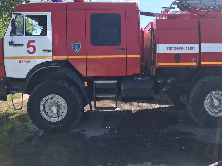 «Газель» в движении загорелась на улице Чайковского в Курске