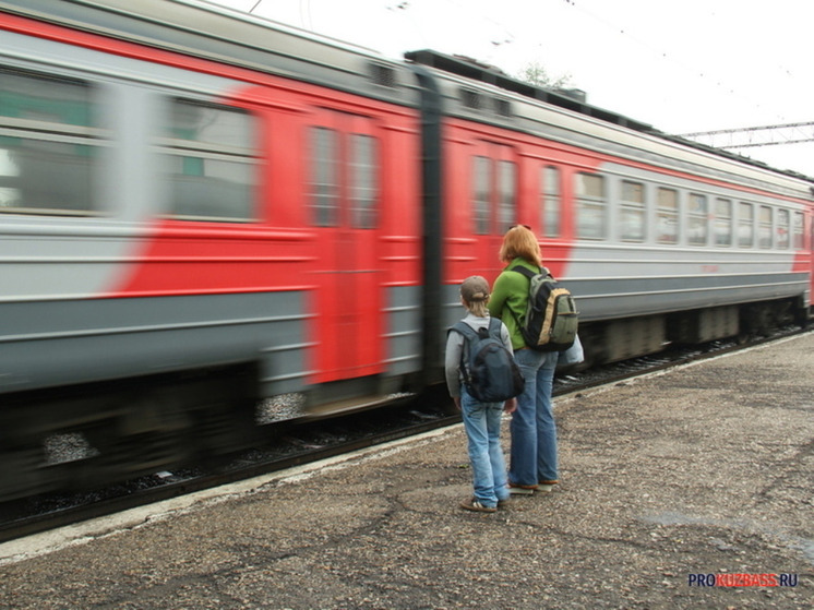 В Минтрансе Кузбасса ответили на вопрос о судьбе кемеровской электрички после завершения капремонта Кузбасского моста