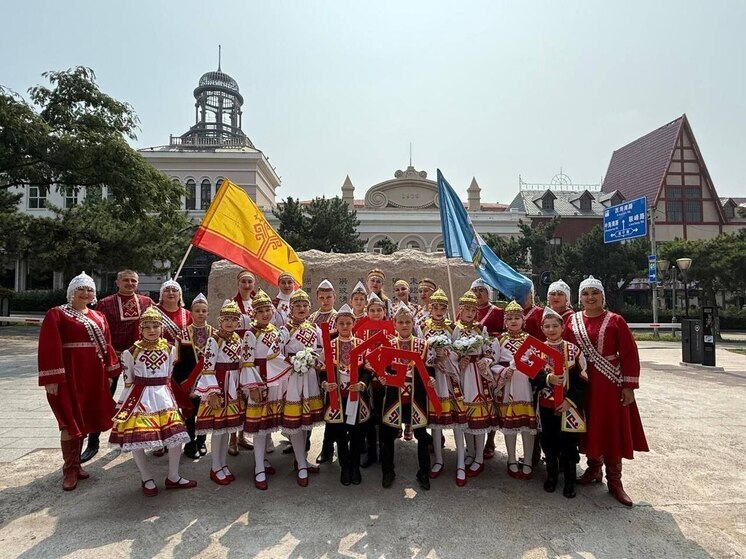 Чувашские школьники представили культуру республики на фестивале в Китае