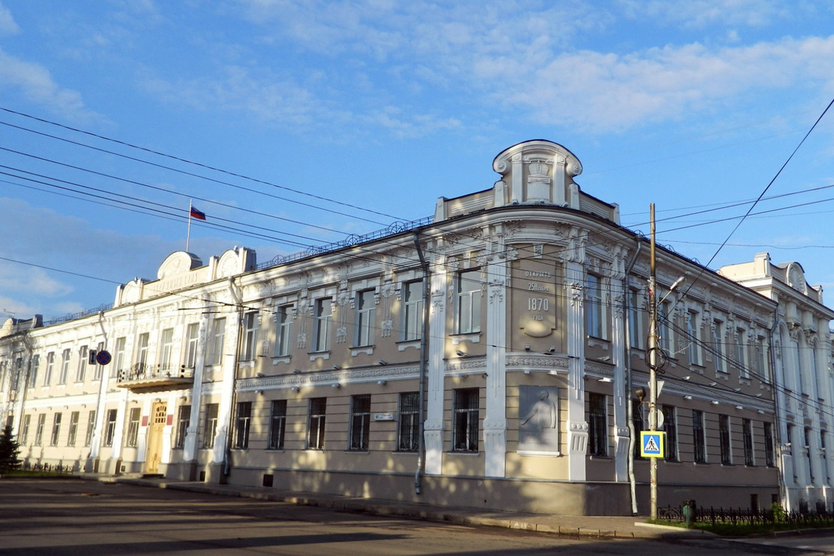 В Самаре выбрали подрядчика для обследования здания областного суда