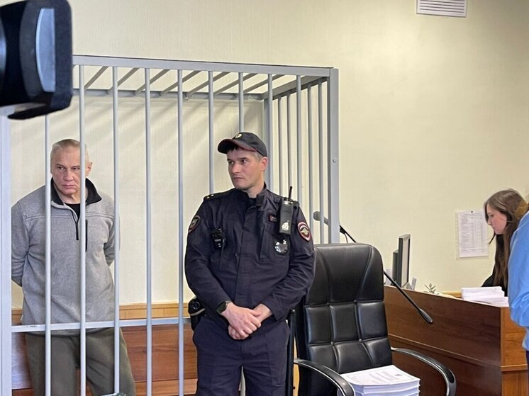 Главаря банды киллеров-милиционеров Екатеринбурга осудили на 16 лет