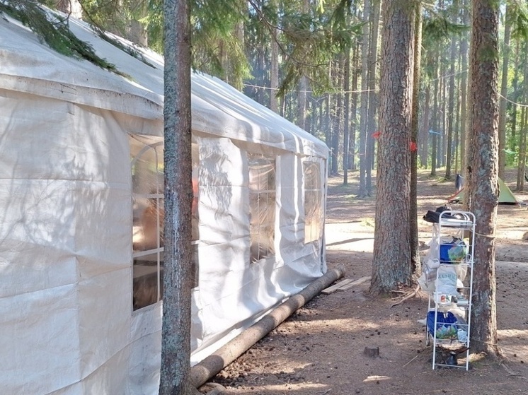 В Тверской области полиция и экологи закрыли палаточные лагеря на Селигере