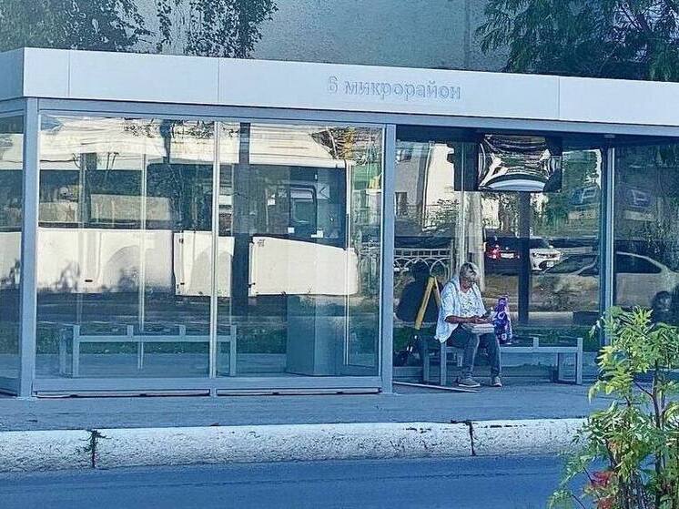В Нижневартовске установят 16 тёплых остановочных павильонов