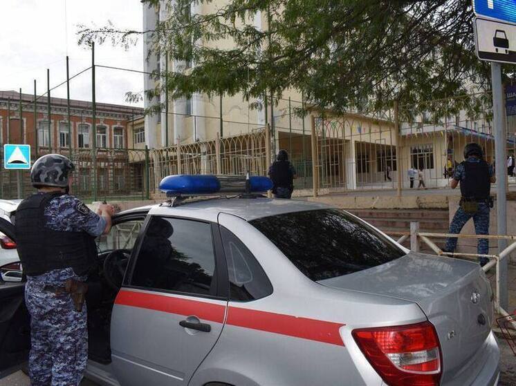 На Северном Кавказе росгвардейцы отработали действия по обеспечению безопасности избирательных участков