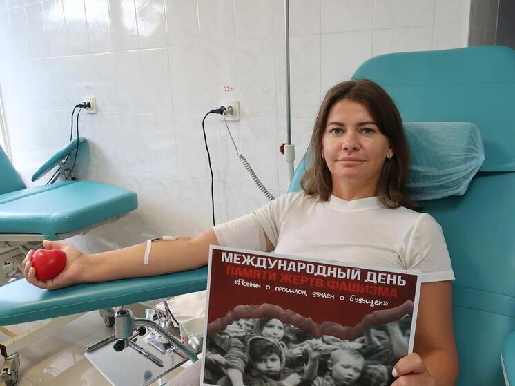 Доноры Тамбова почтили память жертв фашизма сдачей крови