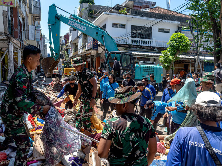 Власти Бали ввели чрезвычайное положение на неделю из-за наводнений
