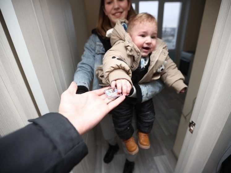 В Смоленской области продолжается переселение граждан из аварийного жилья