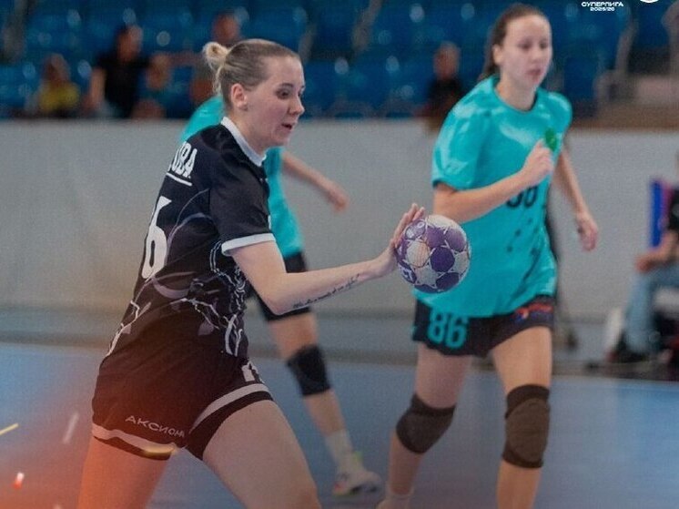 Гандболистки «Астраханочки» обыграли дома АГУ-«Адыиф»