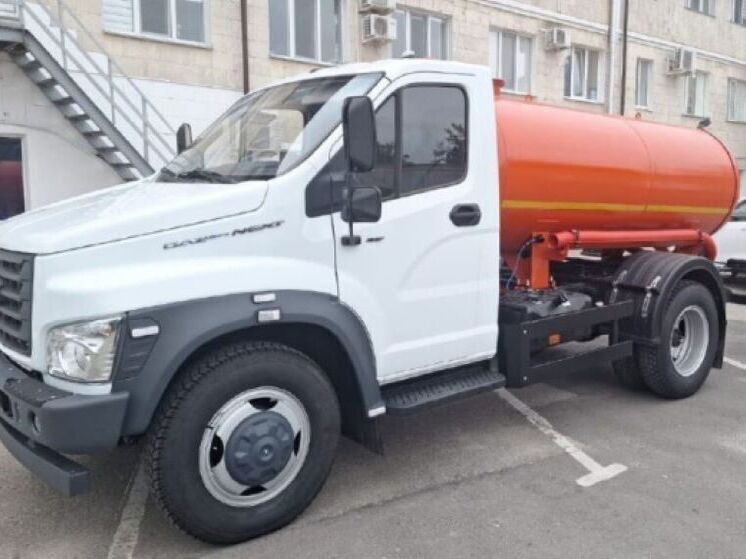 В автопарке белгородского «Водоканала» появилась новая вакуумная машина