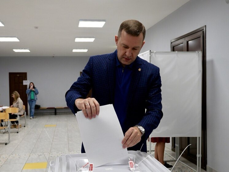 Глава минтранса Супрун проголосовал на выборах депутатов облдумы в Рязани