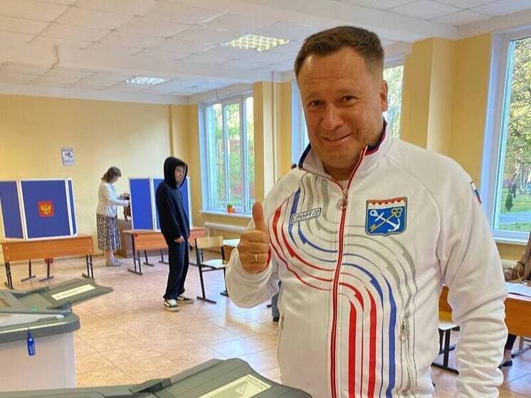 Председатель комитета по спорту Ленобласти присоединился к голосованию