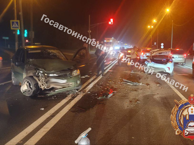 Пьяный туляк едва не покалечился в тройном ДТП трассе М-2
