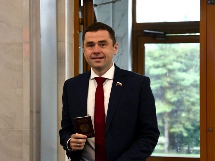 Александр Аксёненко проголосовал на выборах в Новосибирской области