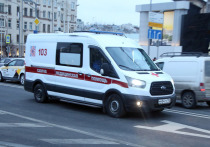 18-летняя москвичка получила травмы, сорвавшись с высоты при попытке побега из жилого дома по простыням