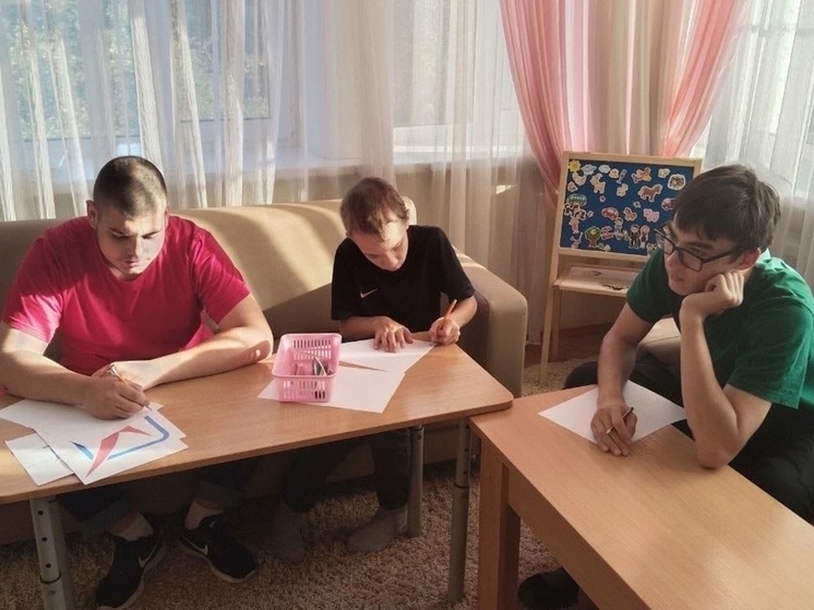 Подростки Серпухова узнали, в каком возрасте можно стать депутатом