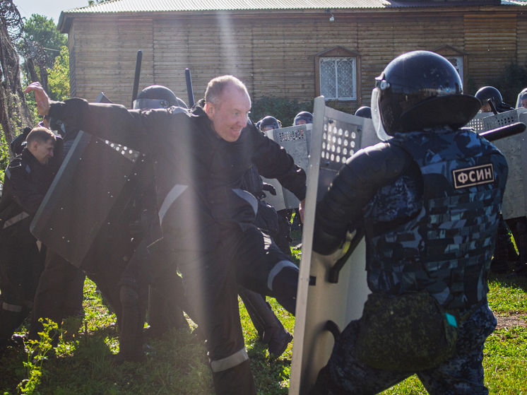 УФСИН в Хабаровске провел масштабные учения по ликвидации беспорядков в колониях