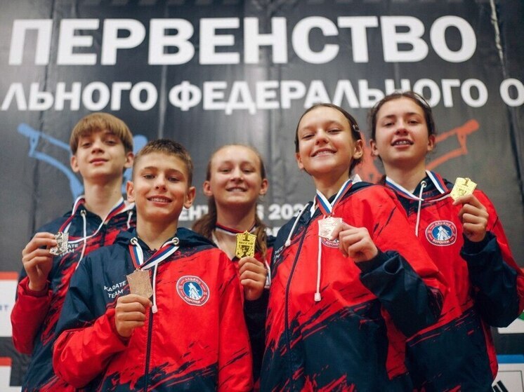18 медалей привезли юные воронежские каратисты с первенства ЦФО